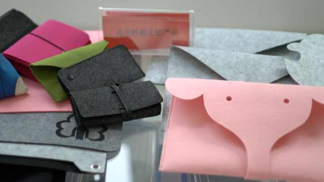 厲害 吃進(jìn)舊衣服,吐出手機(jī)套